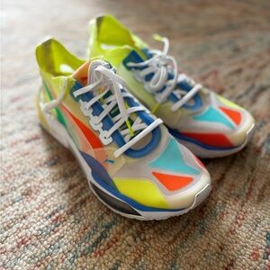 Puma LQD Cell Sneakers